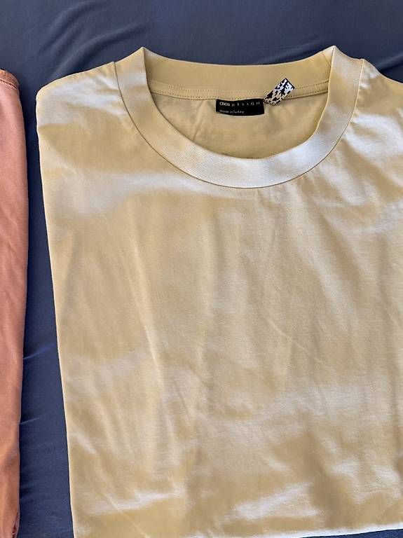 T-Shirts: 3 tshirts XL like new – Gebraucht aus Ascona von GioeleS 3