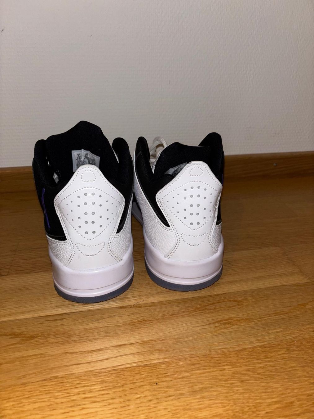 Jordan Scarpe da uomo: NIKE Jordan Courtside 24 – Usato da Meilen venduto da auckland99 2