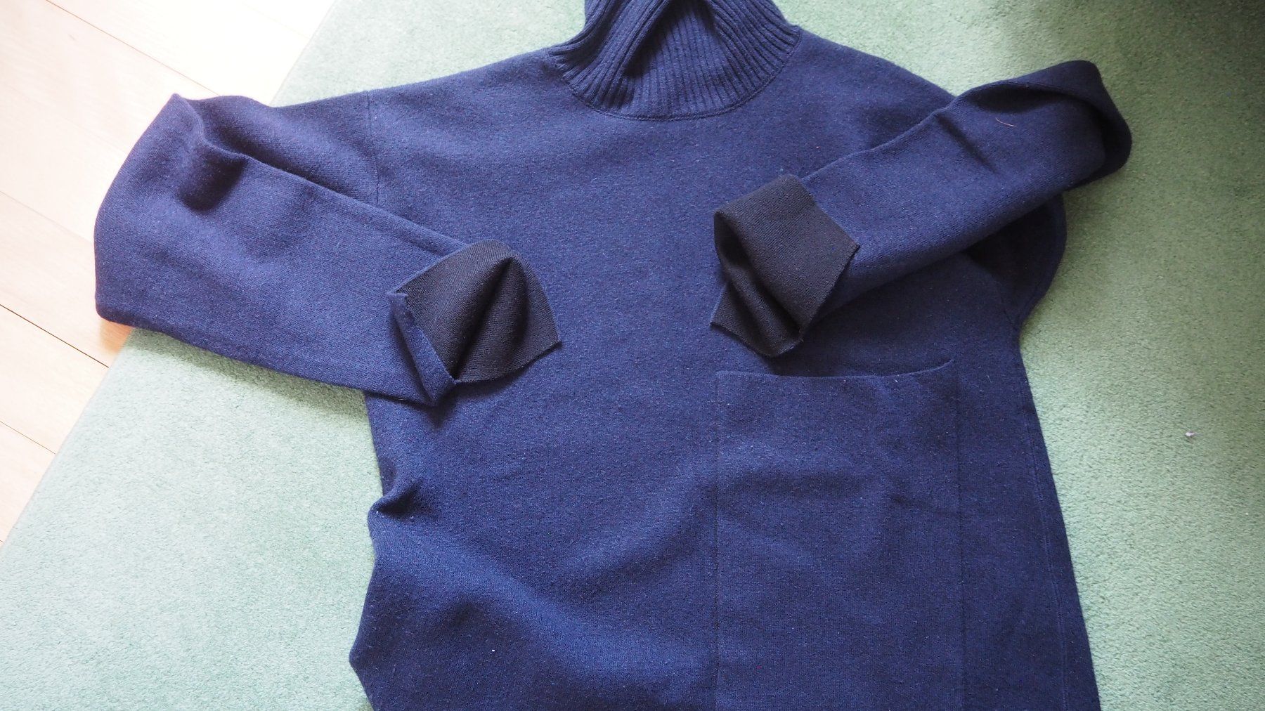Pulls & Sweat-shirts: Woll Pullover von Joseph – D'occasion à Olten par Tulpeag 4