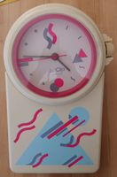 Horloge murale Le Clip Swiss design vintage coloré