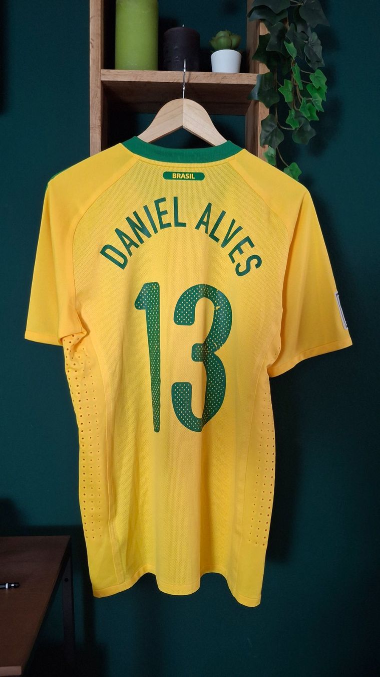 Nike Canottiere & Pantaloni: Nike Brésil World Cup 2010 Maillot Player Issue Authentic – Usato da Yverdon-les-Bains venduto da flo_8fgr 1