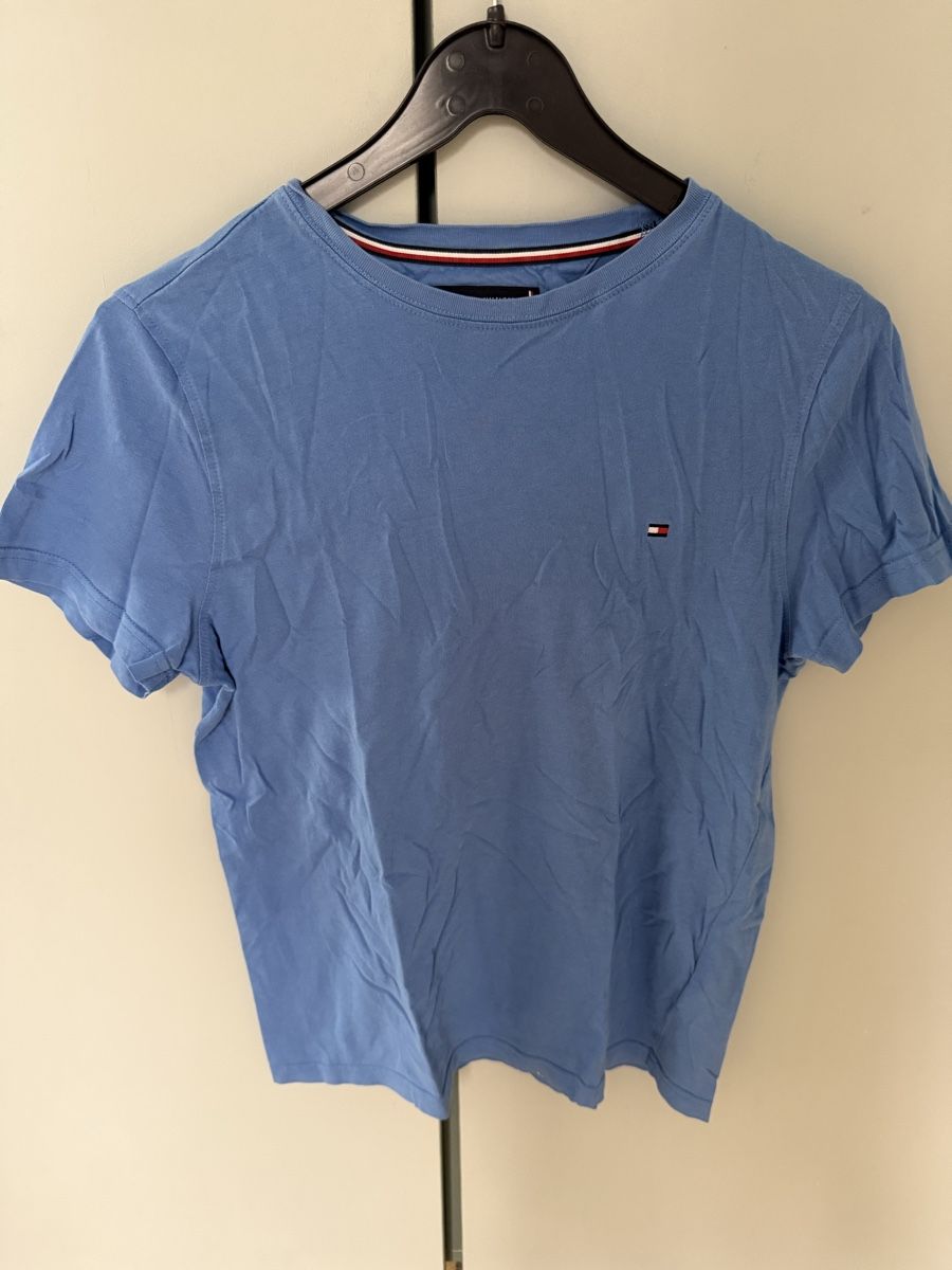 Tommy Hilfiger T-Shirts: Tommy Hilfiger XS – Gebraucht aus Zürich von Mothai