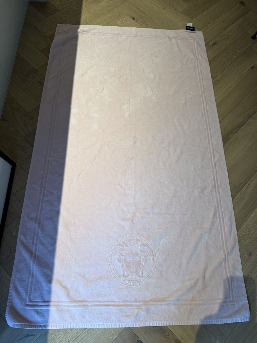 Teli da bagno: Versace Dusch- bzw Badetuch – Usato da Luzern venduto da bia_v2fl