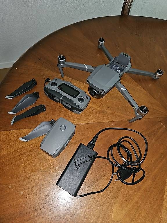 DJI RC Kits de montage: DJI Mavic 2 Zoom – D'occasion à Zweidlen par dawkus 4