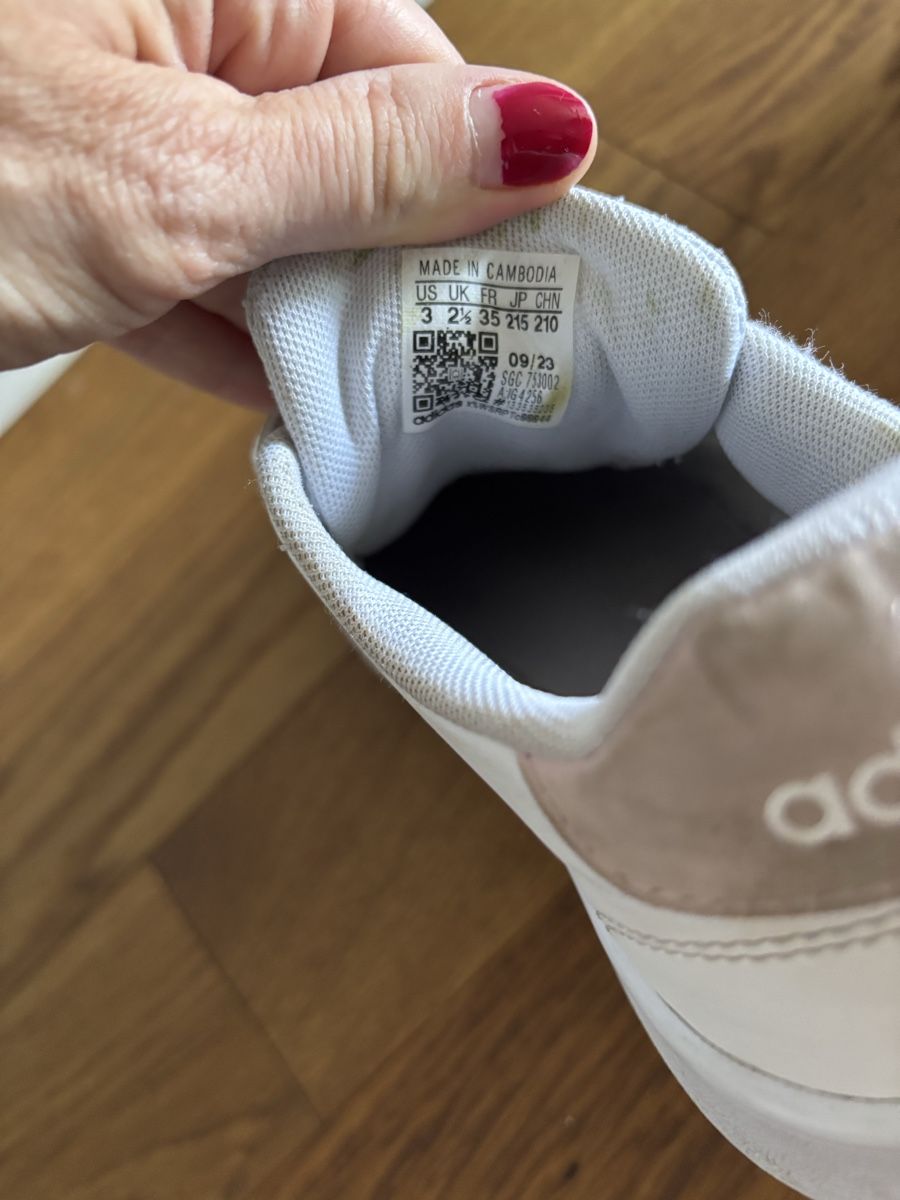 Adidas Chaussures filles: Adidas FR 35 – D'occasion à Buchrain par Ham2383 1