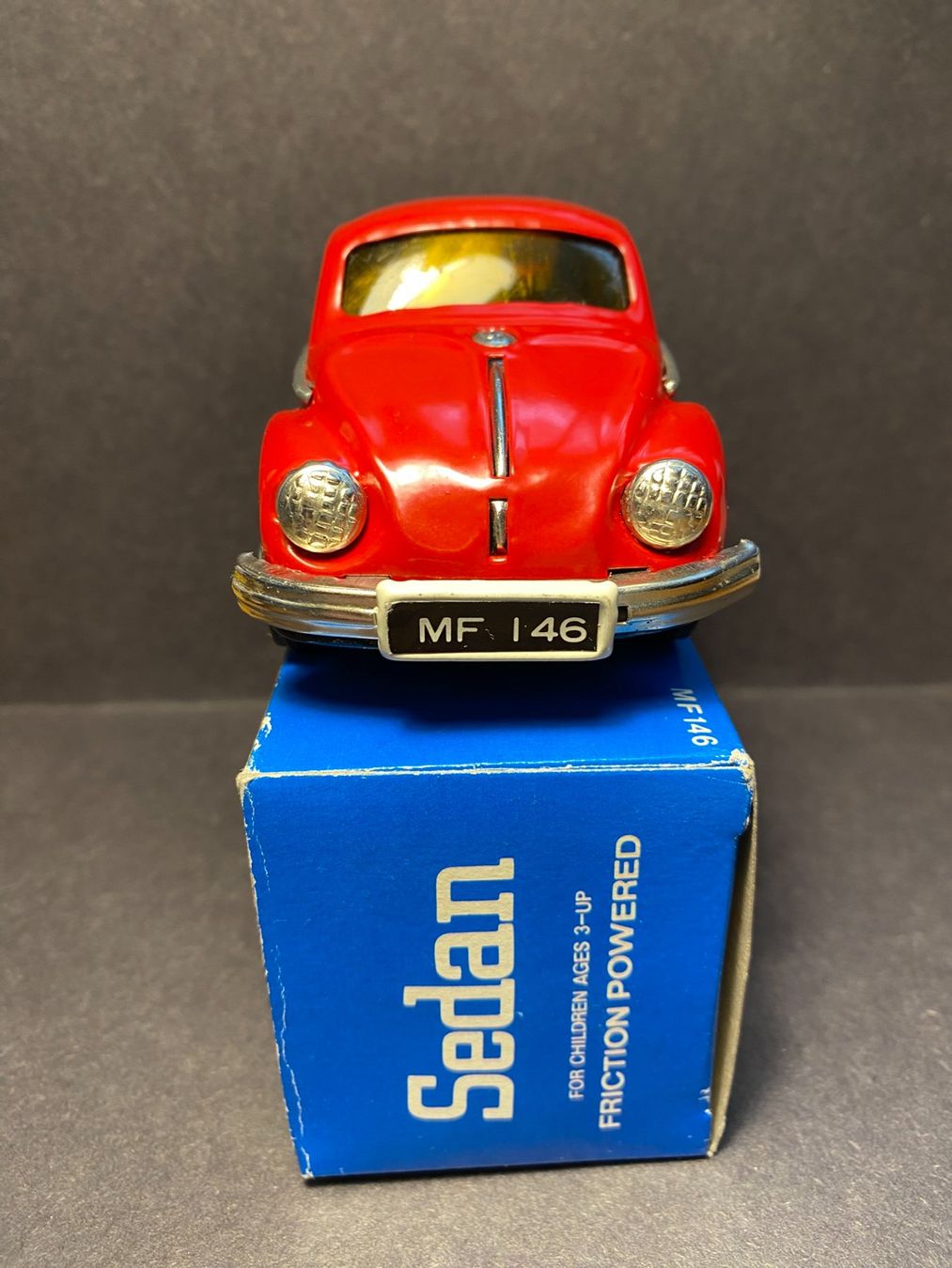 Giocattoli: VW Käfer Blech mit Friktion und Originalverpackung – Nuovo e nell'imballaggio originale da Spiez venduto da Mlandcruiser 7
