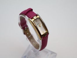 Damen Uhr neues Band  (läuft mit Garantie)