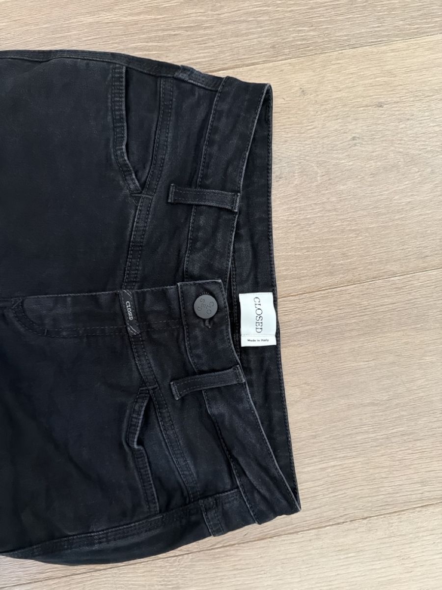 Closed Jeans: Closed Jeans Schwarz Gr. 27 – Usato da Othmarsingen venduto da Darija7 4