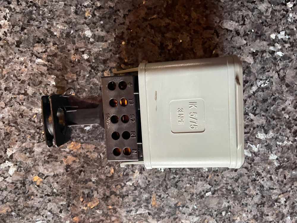 Stecker: J75 Kupplung 5 Polig – Gebraucht aus Huttwil von Bolpa 4