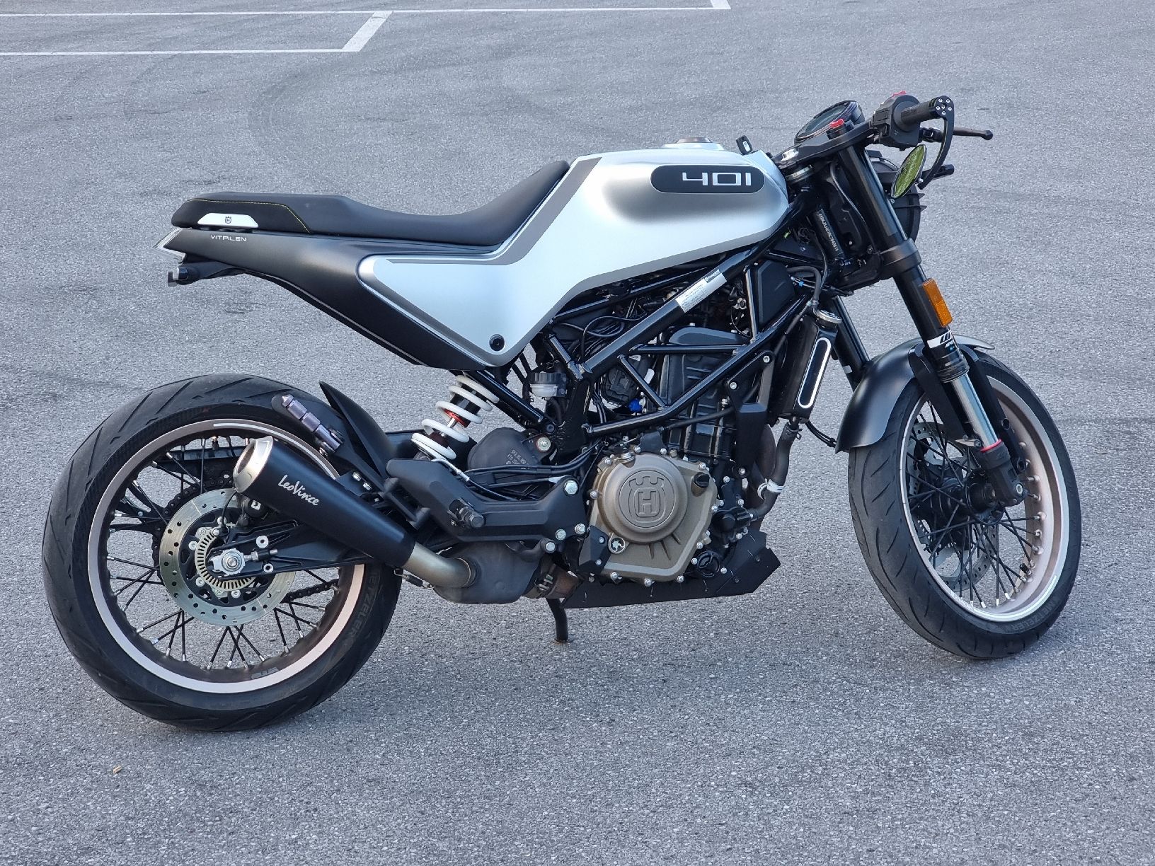 Husqvarna Strada: Husqvarna Vitpilen 401 – Usato da Glarus venduto da fschneider99 5