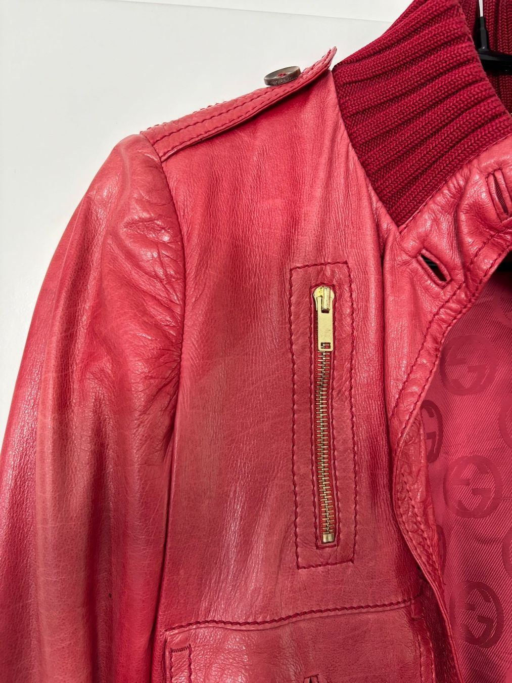 Gucci Giacche: Gucci Ledejacke /Bomberjacke rot  34 – Usato da Herrliberg venduto da mayfi 1