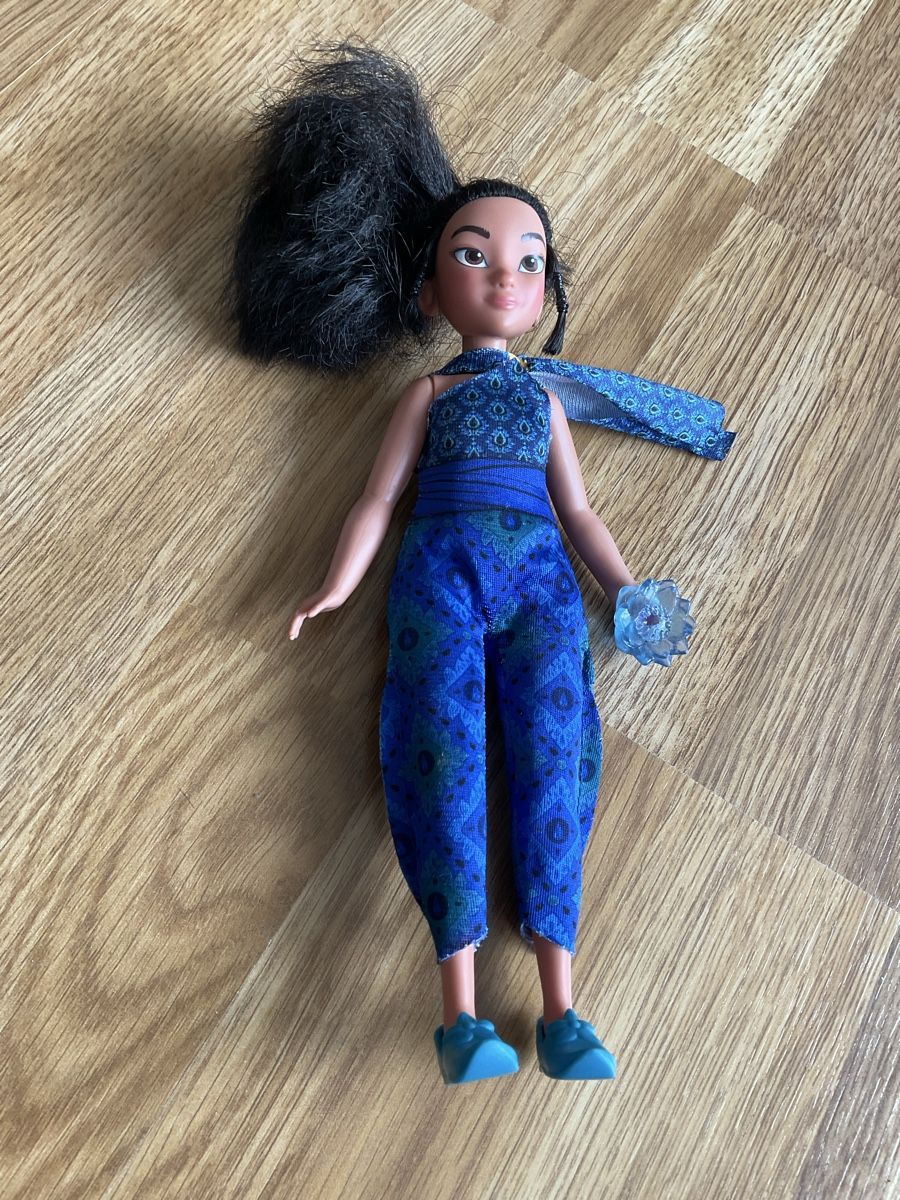 Disney Bambole: Raya Puppe - Disney – Usato da Jona venduto da Rubinrot 3