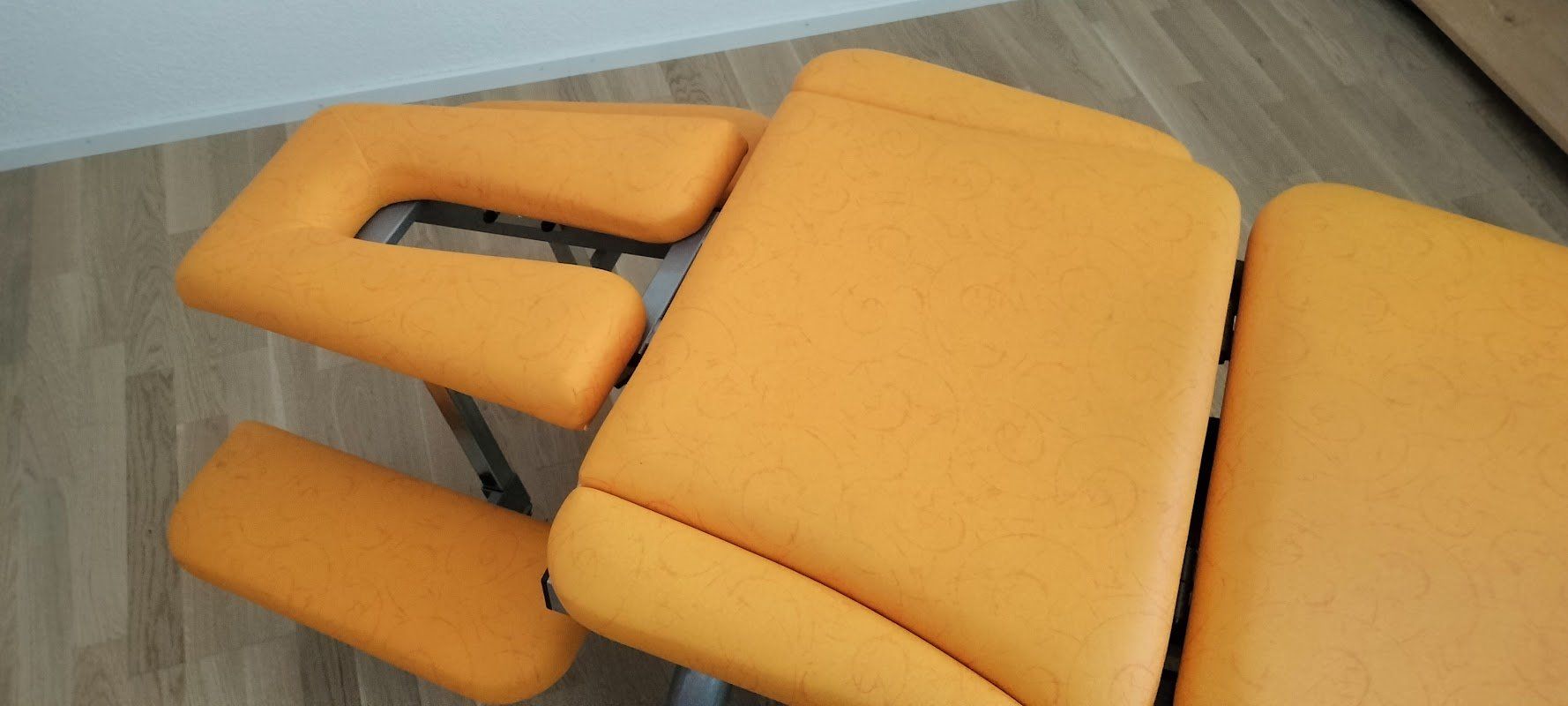 Sedie a sdraio: Therapie- / Massageliege – Usato da Quarten venduto da Staebae 5