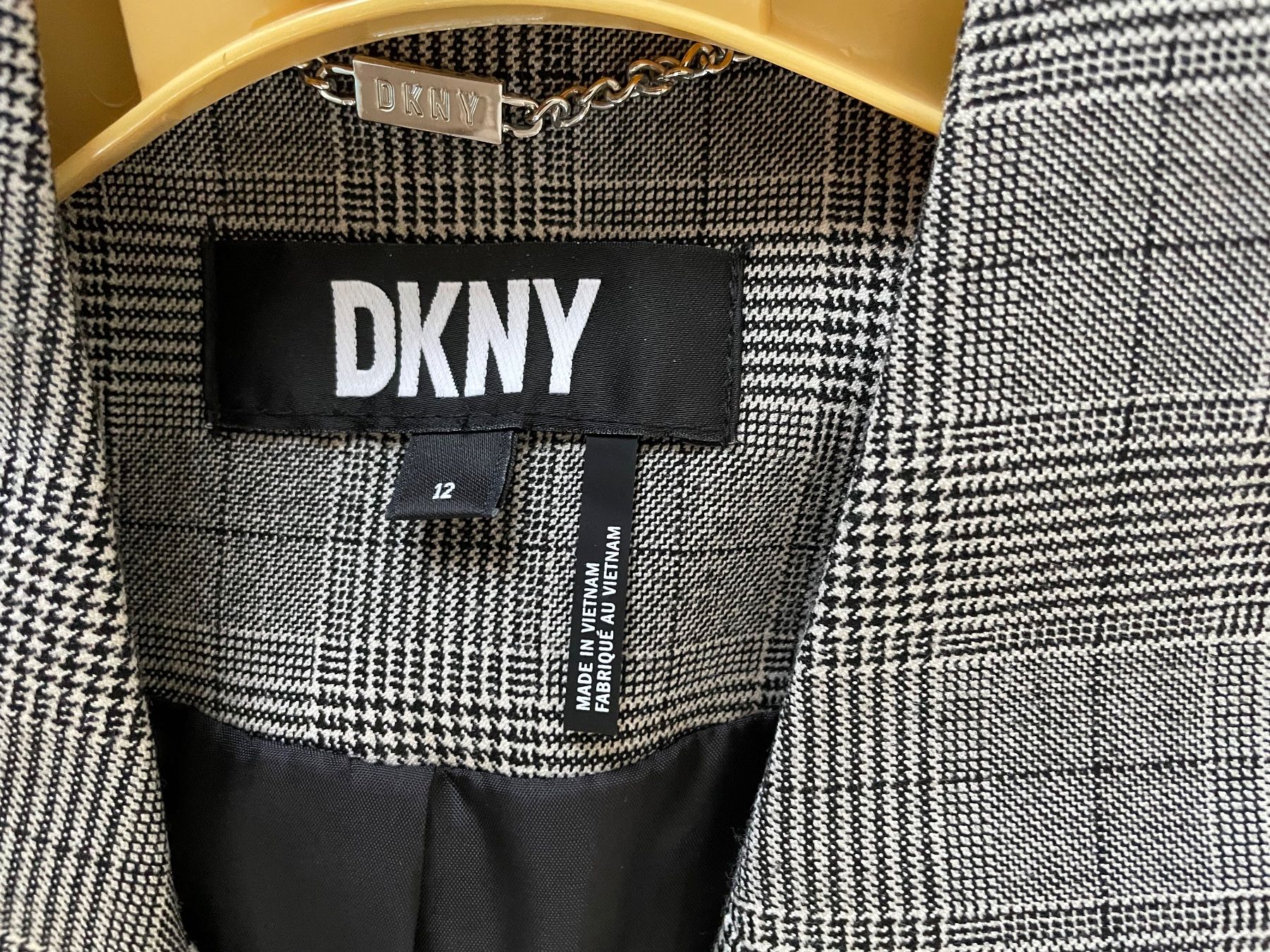 DKNY Giacche: Blazer woman DKNY – Usato da Genève venduto da sca_j5cs 3