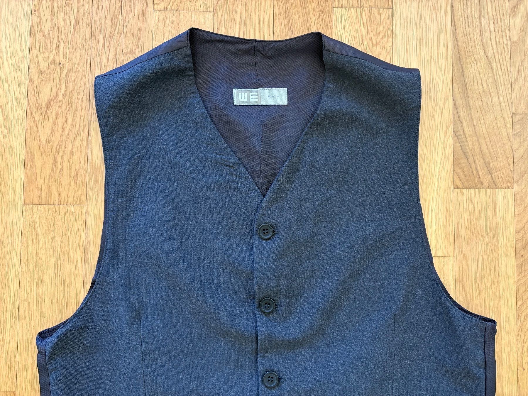 We Gilet & Giacche: Weste Gilet WE Men 50 – Usato da Gossau ZH venduto da collectr 2