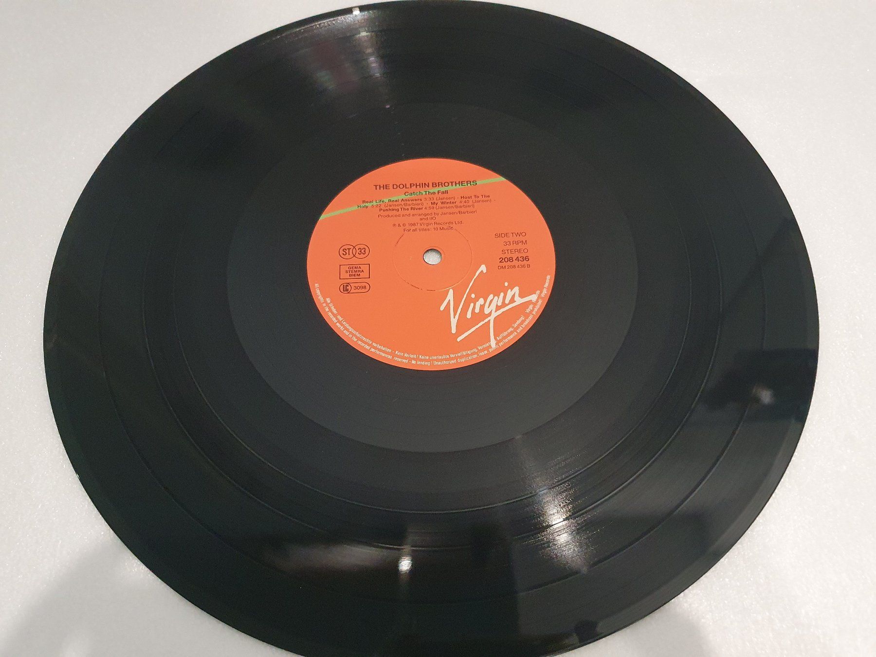 Dischi in vinile: The Dolphin Brothers – Catch The Fall – Usato da Uster venduto da Vinyl-Leidenschaft 5