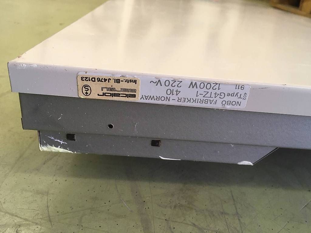 Radiatori: Radiateurs électriques Lot de 5 pièces – Usato da Avry-sur-Matran venduto da DBxx 1