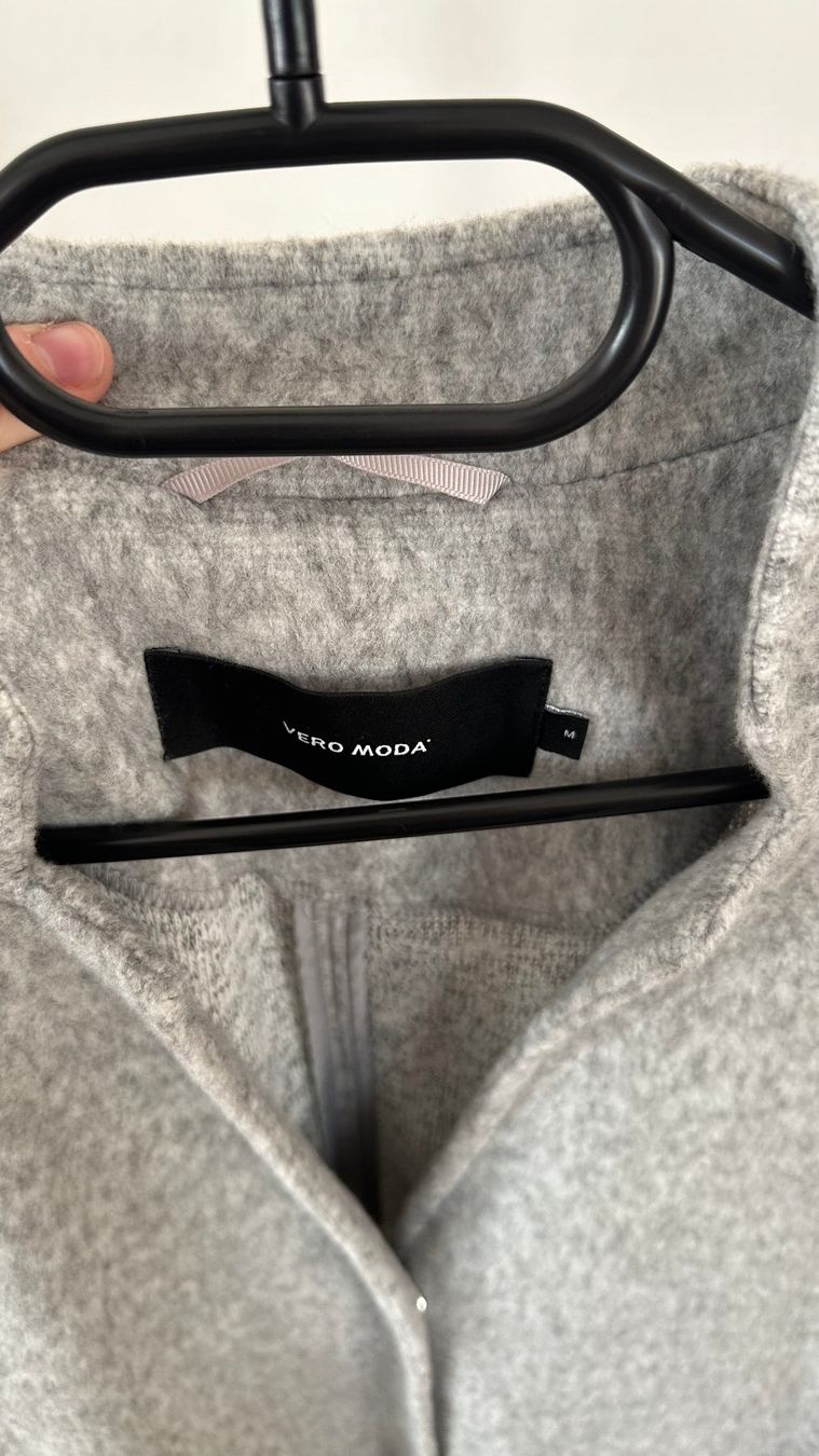 Vero Moda Cappotti: Damen Mantel Vero Moda Grösse M – Usato da Ettingen venduto da slg_4107 2