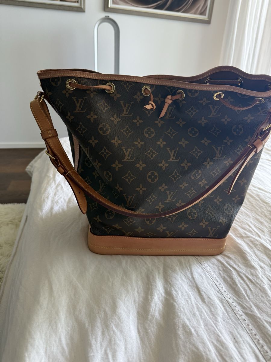 Louis Vuitton Taschen für Damen: Neuwertiger Louis Vuitton SAC Monogram – Neu (gemäss Beschreibung) aus Herrliberg von Maja020 3