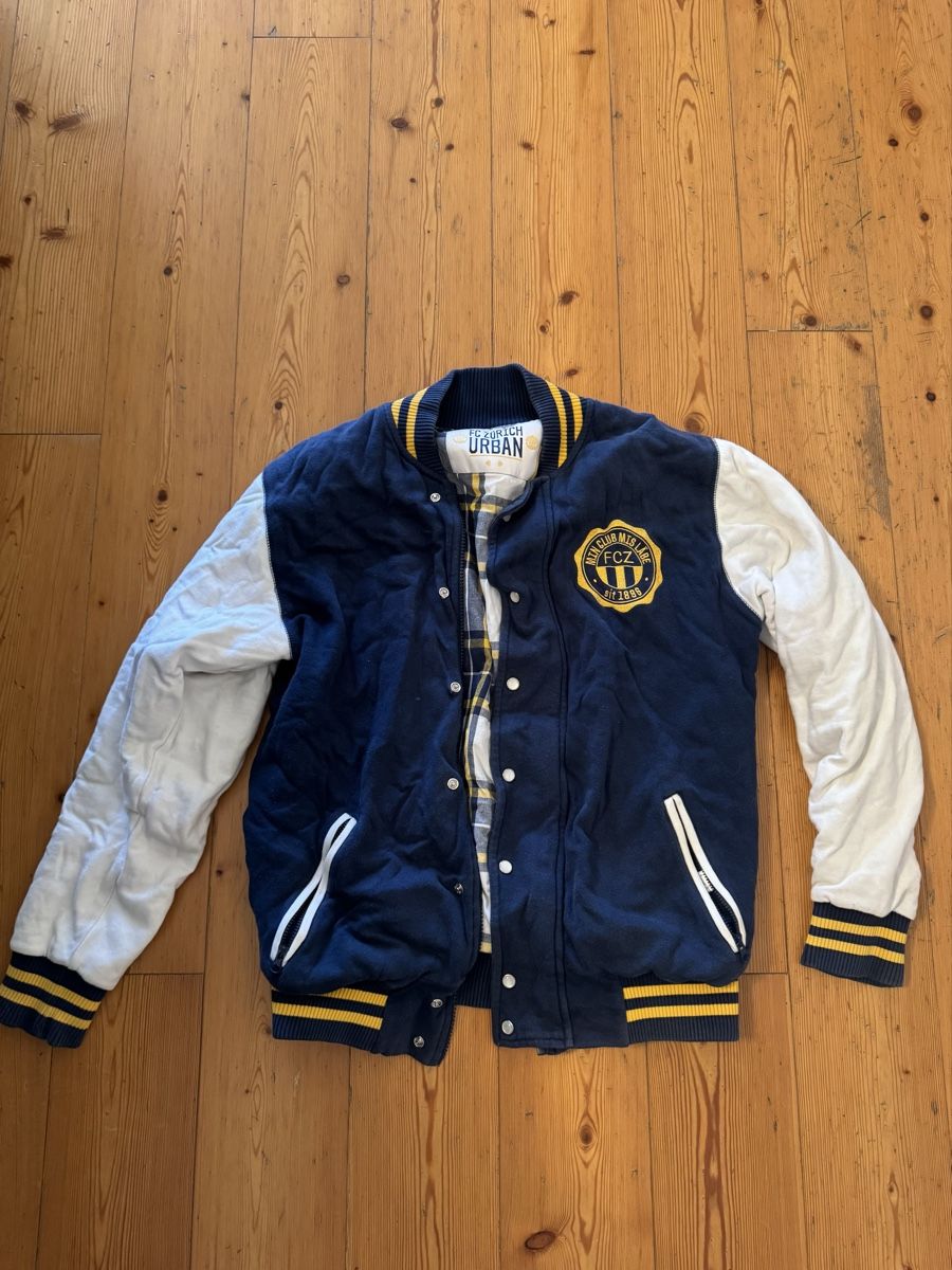 Canottiere & Pantaloni: FC Zürich Jacke – Usato da Zürich venduto da kofi1