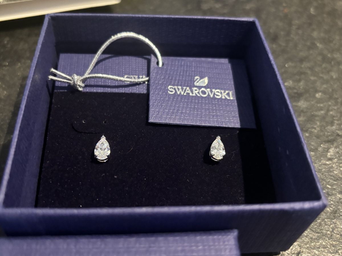 Swarovski Ohrringe & -stecker: swarovski ohrstecker neu – Neu (gemäss Beschreibung) aus Thun von var_vw6s 1