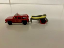 Ford SUV Fire Chief New York + Boot Ferrero verm. 1:120 /129