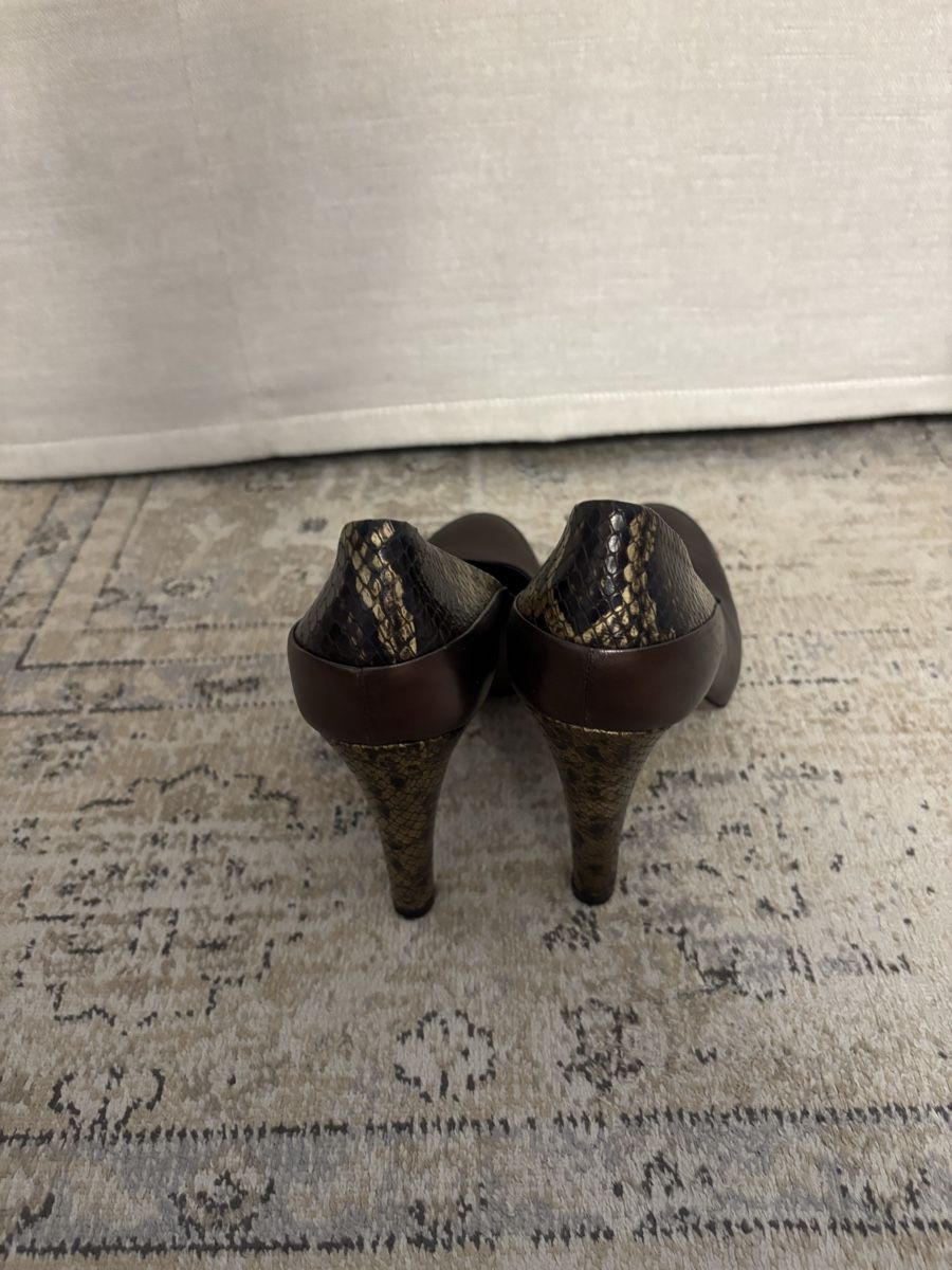 Navyboot Damenschuhe: Navyboot Pumps in brown – Neu (gemäss Beschreibung) aus Horgen von lme_8kj7 3