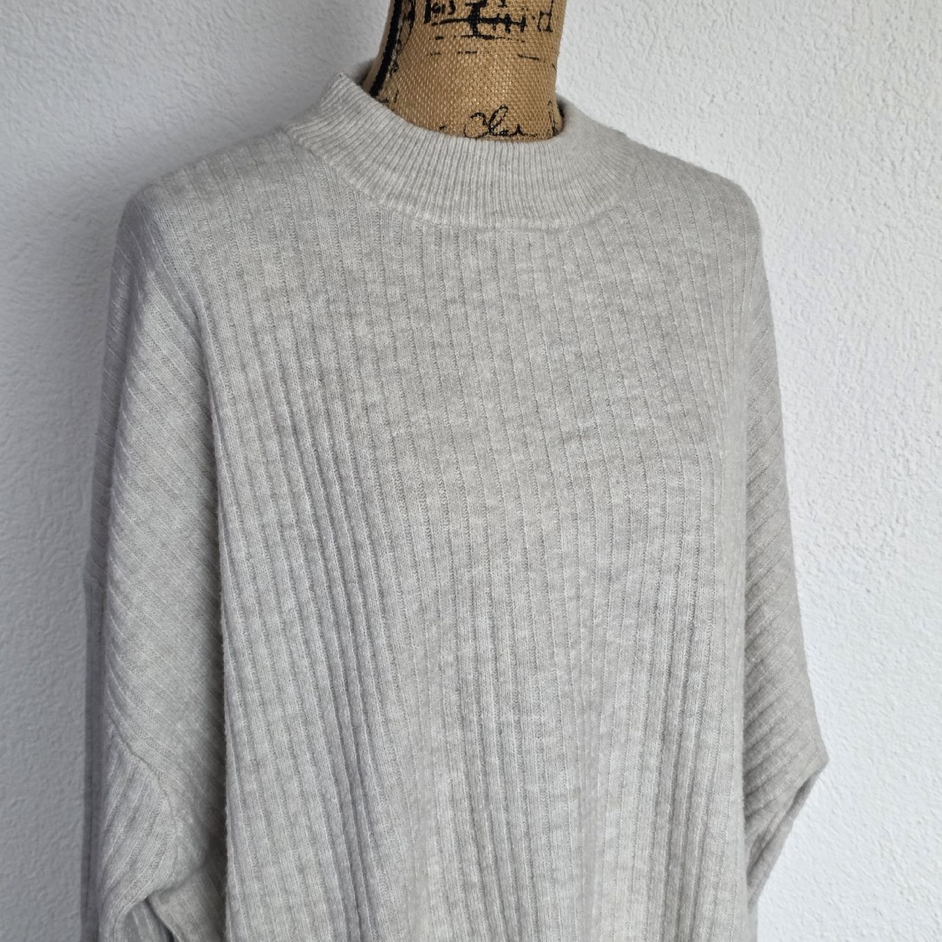 H&M Maglioni & Felpe: H&M Strickpullover, Oversize, XL,Top Zustand! – Nuovo (secondo la descrizione) da Rheinsulz venduto da Gilea 2