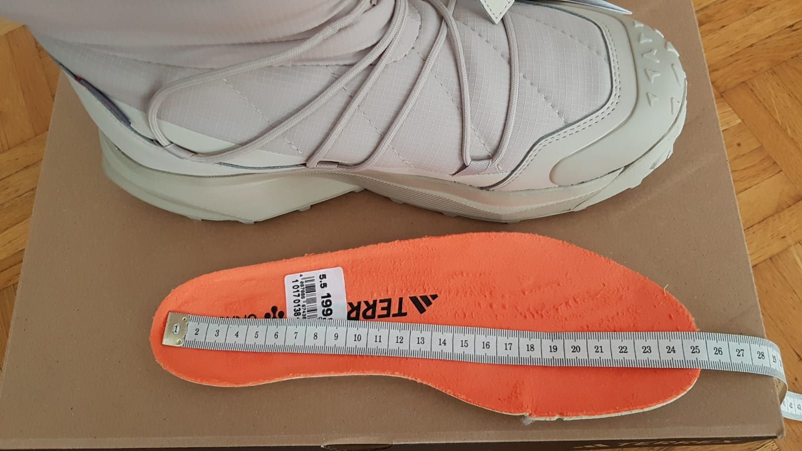 Adidas Scarpe da donna: Adidas TERREX Winter Boot Gr.38,5. – Nuovo e nell'imballaggio originale da Zürich venduto da ata_c8nh 7