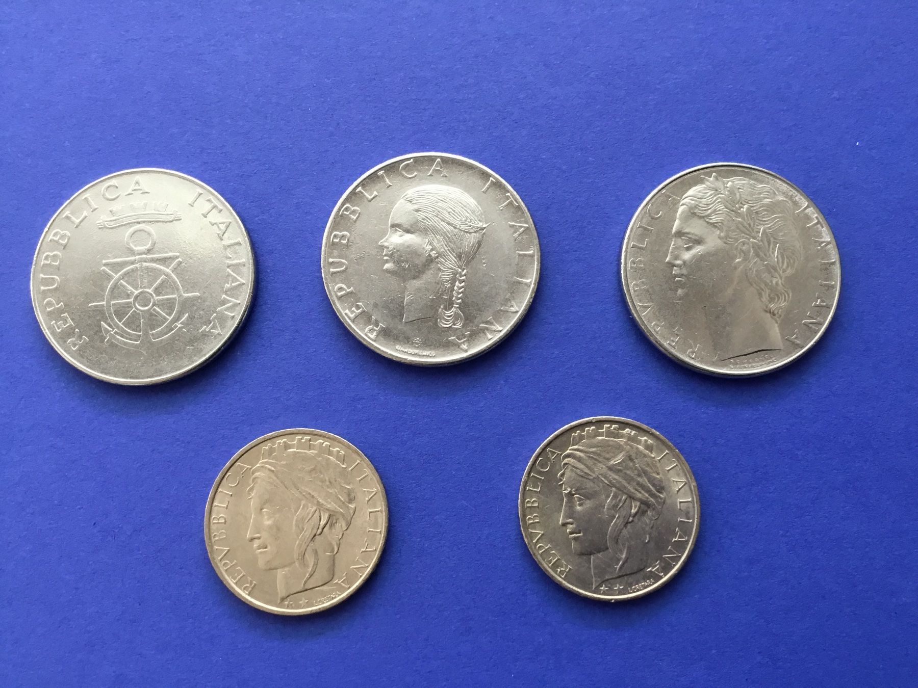 Tutti le monete: 5 verschiedene 100 Lire Italien – Usato da St. Margrethen SG venduto da alfapeugeot10 2
