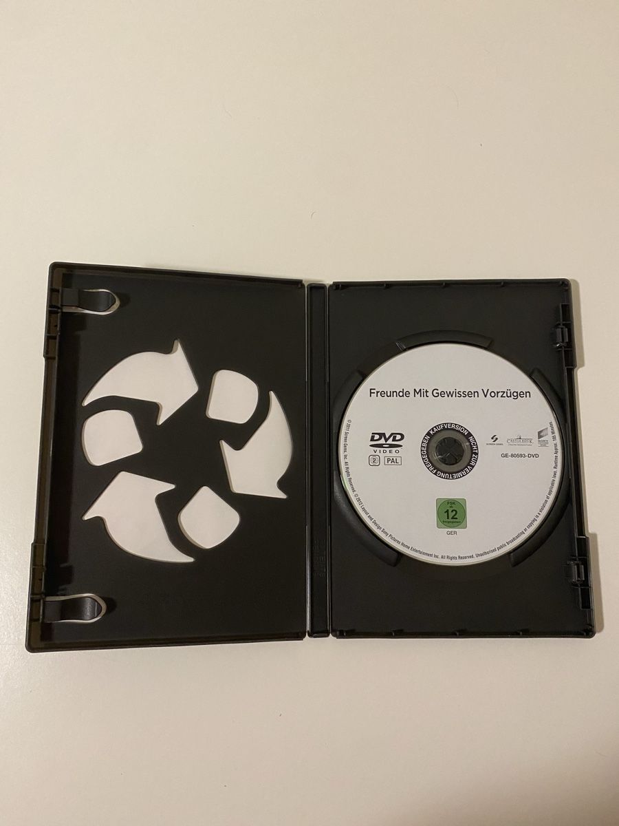 Alle DVDs: DVD Freunde mit gewissen Vorzügen – Gebraucht aus Oensingen von mig_99db 1