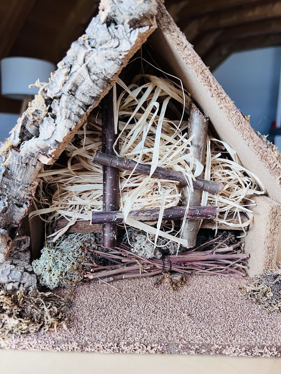 Tutte le decorazioni: Rustikale Weihnachtskrippe Stall Krippenstall Naturmateriali – Usato da St. Gallen venduto da ang_7bj7 1