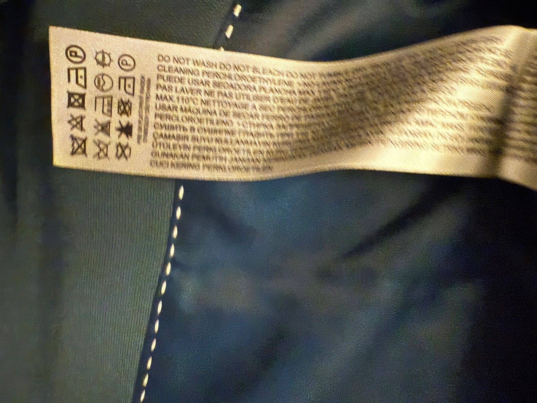 Mango Giacche: MANGO DAMENBLAZER – Usato da Zürich venduto da heb_c9cj 2
