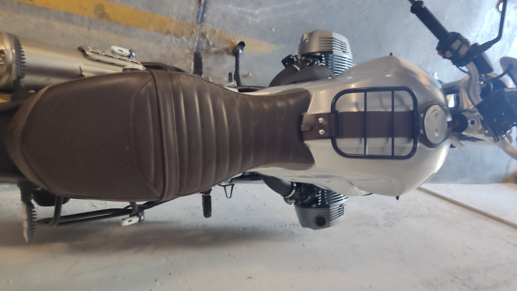 BMW Strada: BMW R Nine T – Usato da Schaffhausen venduto da Buell1125CR 5