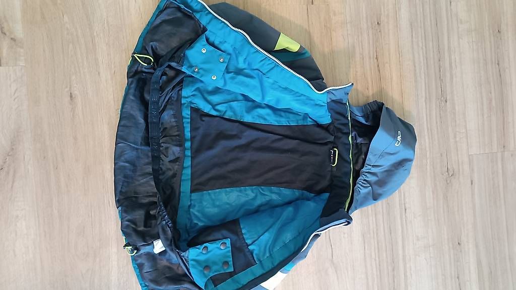 Jacken & Mäntel: Winterjacke 128 – Gebraucht aus Buttisholz von Baendlifahrer 3