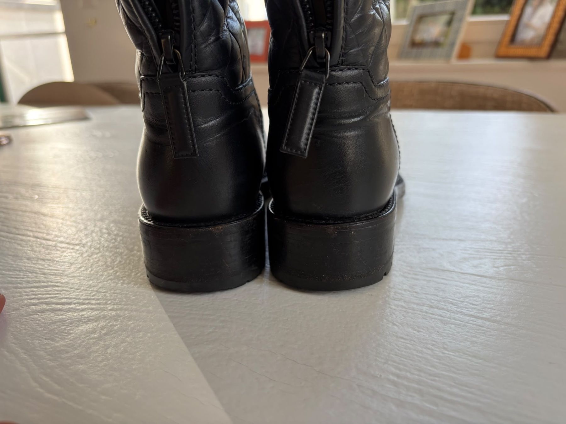 Chanel Scarpe da donna: Stivali Chanel  37,5 – Usato da Rancate venduto da FiorAngela011 2