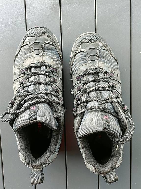 Damenschuhe: Chaussures Merell taille 36 – Gebraucht aus Monthey von ari_6vkp 2