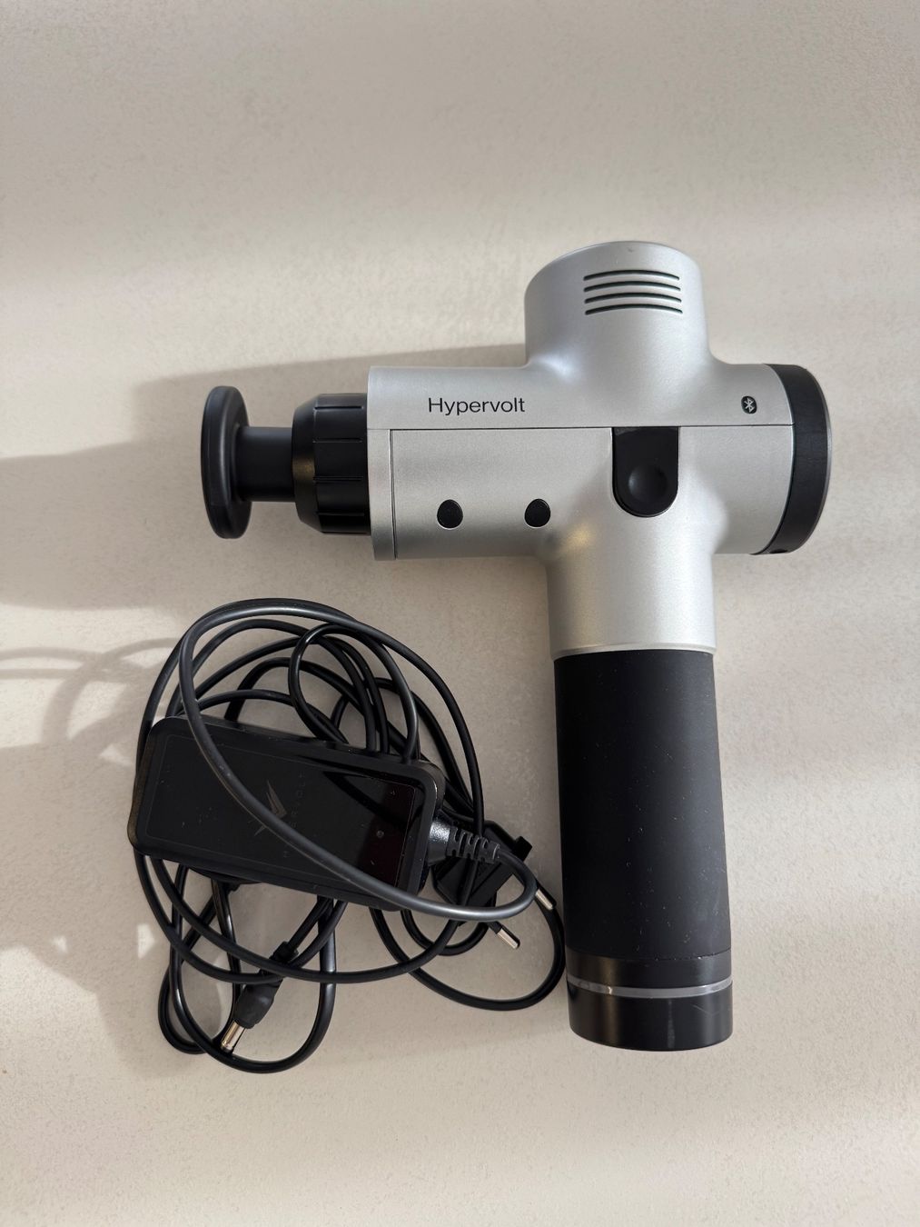 Hyperice Dispositivi per massaggi: Massagepistole Hyperice Hypervolt defekt – Difettoso da Horgen venduto da rebe9