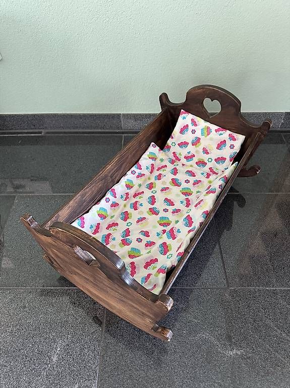 Giocattoli: Puppenbett – Usato da Rothrist venduto da fiore09