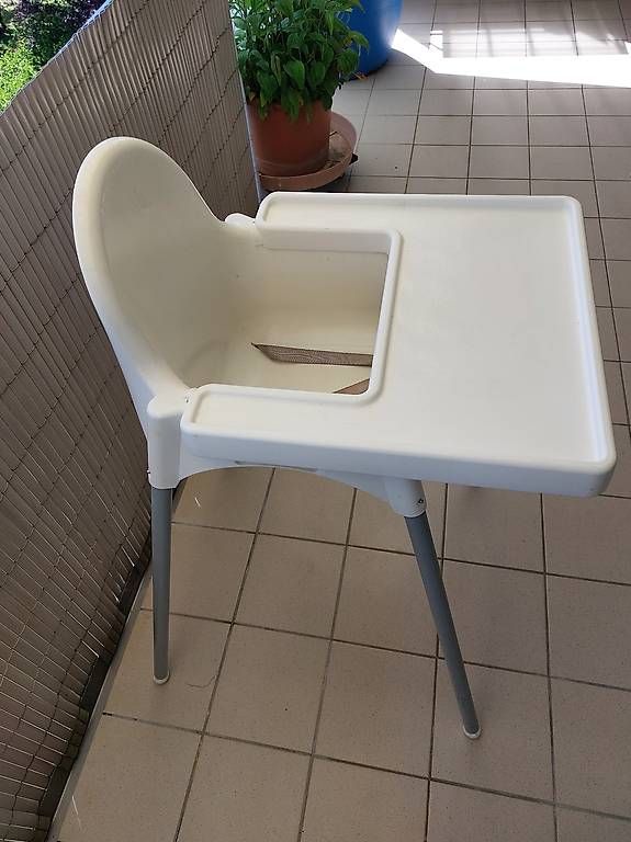 Chaises hautes: Chaise haute  – D'occasion à St-Prex par annexplorateur 1