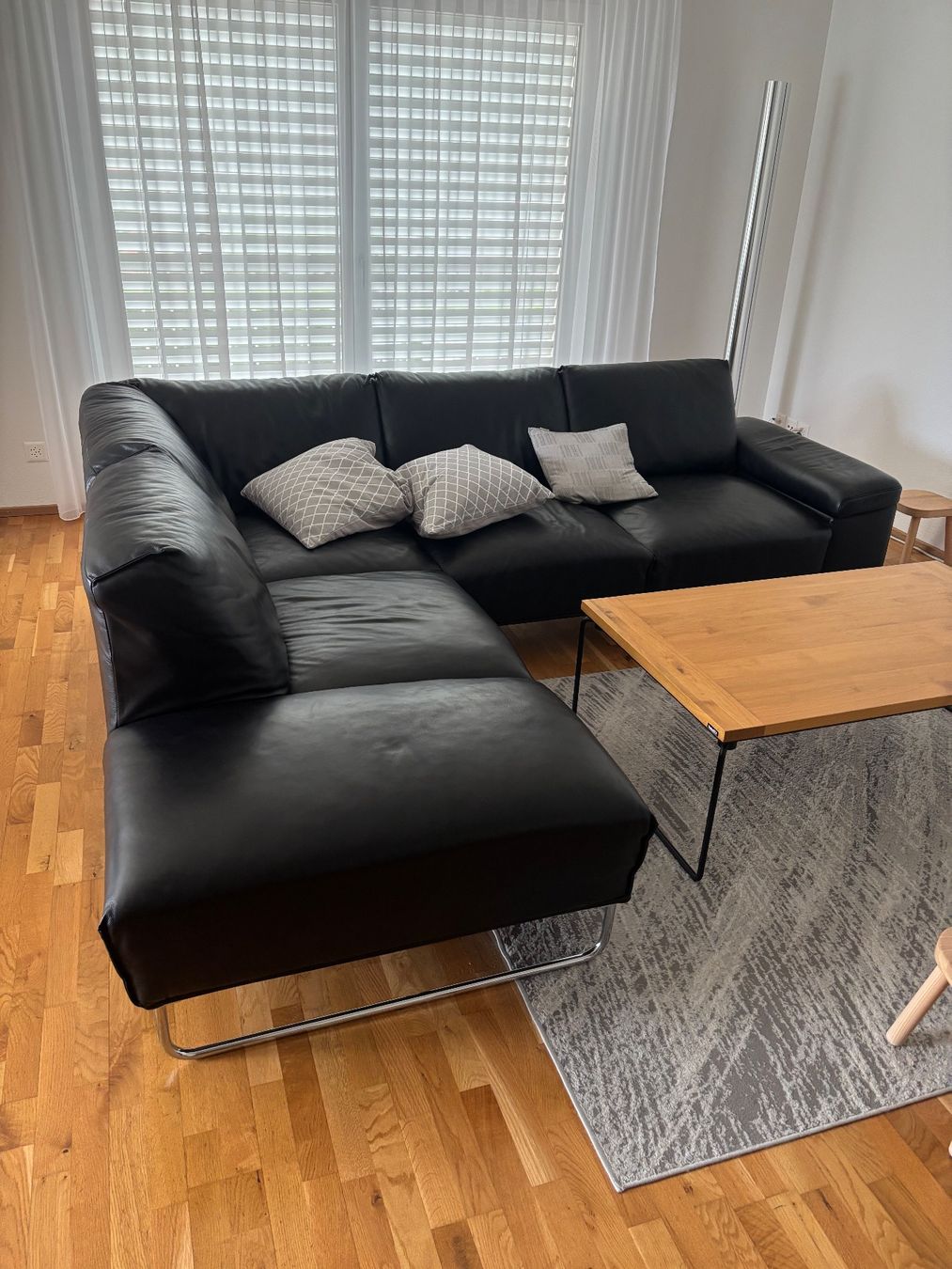 Divani: Ecksofa Leder schwarz,gebraucht – Usato da Staufen venduto da PeterL1988