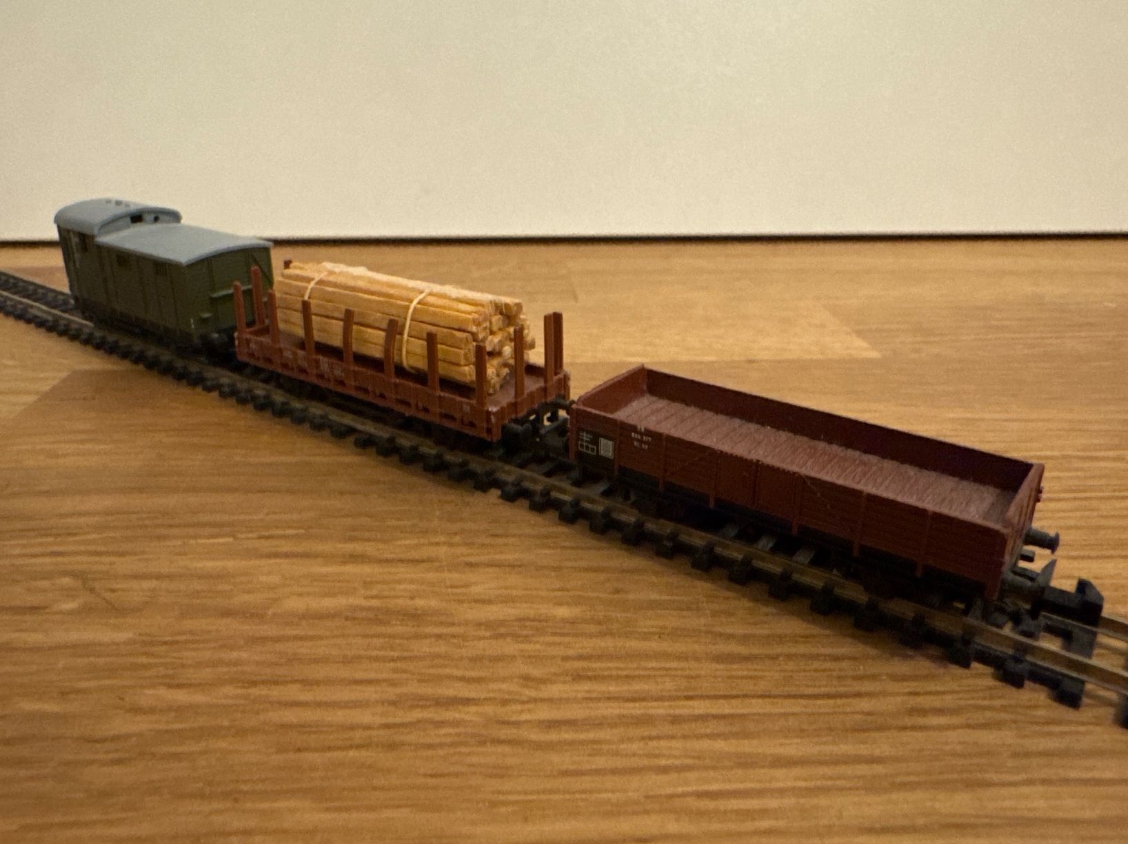 Trix Modellini di ferrovie: Minitrix Güterwagen – Nuovo (secondo la descrizione) da Schlierbach venduto da Look8 1