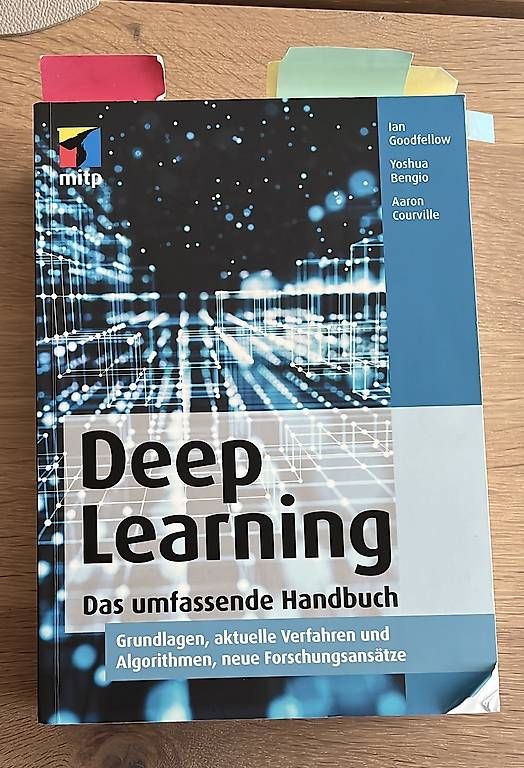 Libri: Deep Learning  Das umfassende Handbuch – Usato da Gümligen venduto da BartschJ