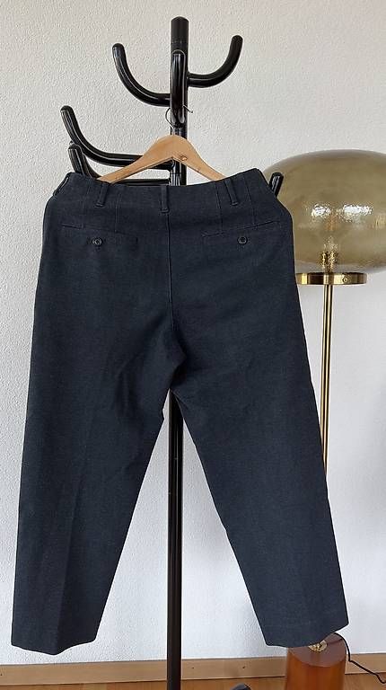 Pantaloni: Pantalon 7/8 - Uniqlo U – Usato da Morges venduto da ana_ets 3