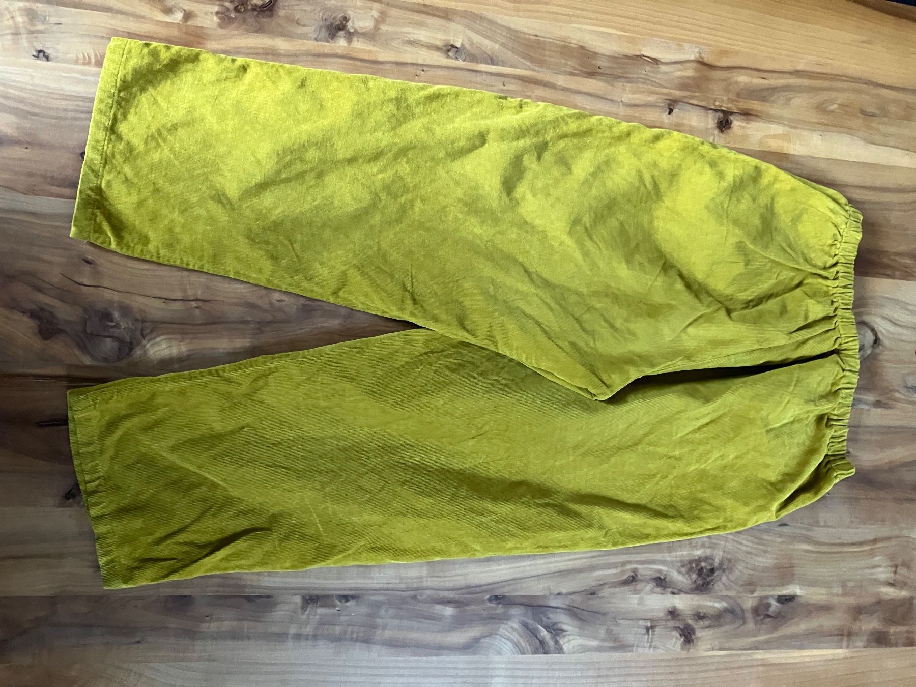 Pantaloni: schöne, gelbe Cordhose, Grösse M – Usato da Bern venduto da sturmmoewe 3