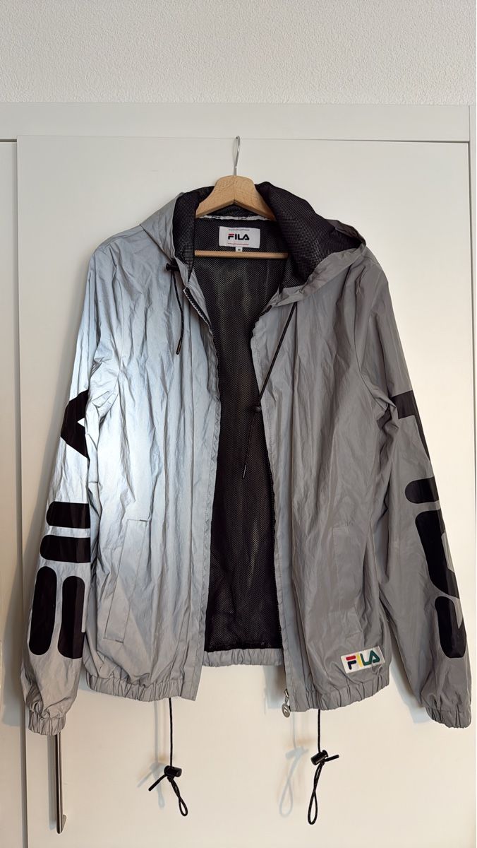 Fila Giacche: FILA Jacke Regenabweisend, reflektierend size M – Usato da Zuerich venduto da Calicious