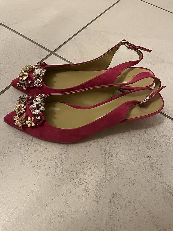 Scarpe da donna: Elegante Wildleder Pumps mit Steinbesatz Gr. 41 – Nuovo e nell'imballaggio originale da Chur venduto da Mity88 2