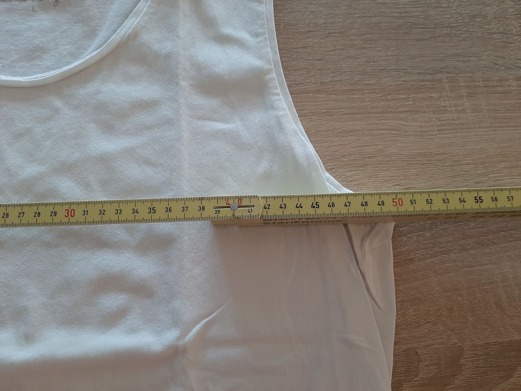 Top: Tanktop weiss Grösse L – Usato da Menziken venduto da Rien1 2