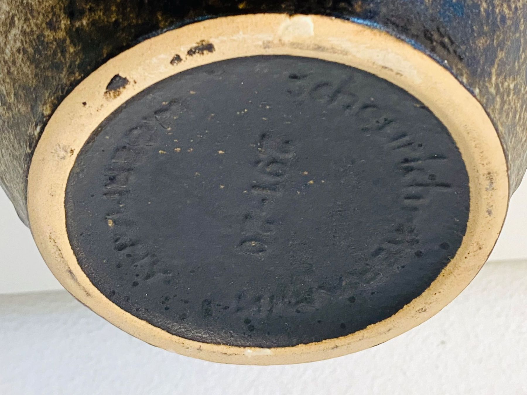 Vasen & Gefässe: SCHEURICH Keramikvase Lava Vintage – Gebraucht aus Zürich von Arche_Brockenhaus 9