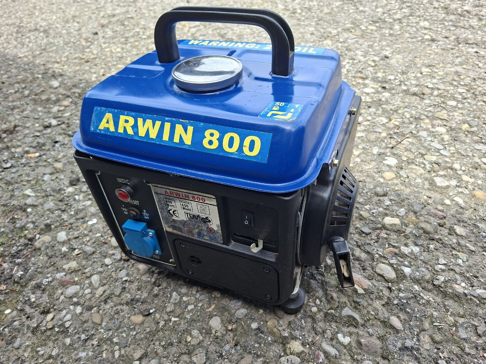 Générateurs de courant: Benzingenerator Arwin 800 – D'occasion à Niederuzwil par Dakitiki